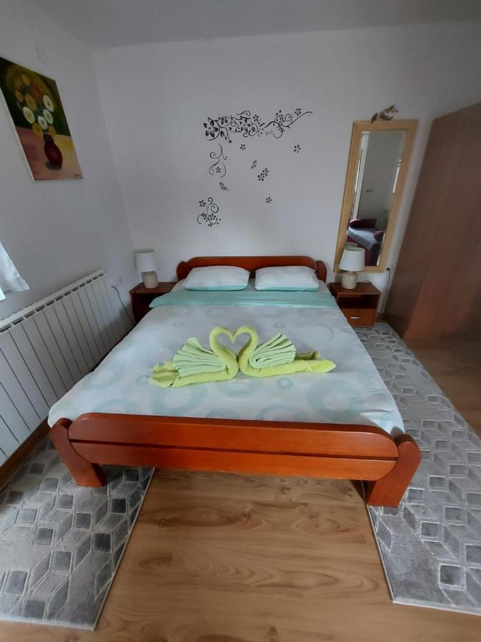 Apartments & Rooms Ramljak โคเรนนิซา ภายนอก รูปภาพ